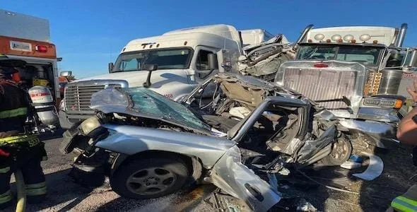 Car Rear End Truck Accident Lawyers – Personal Injury Accident Attorneys Call 866-HIRE-JOE FOR FREE CAS EVALUATION
