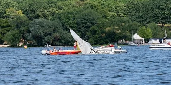 Boating Safety: What Should I Do If Capsized?