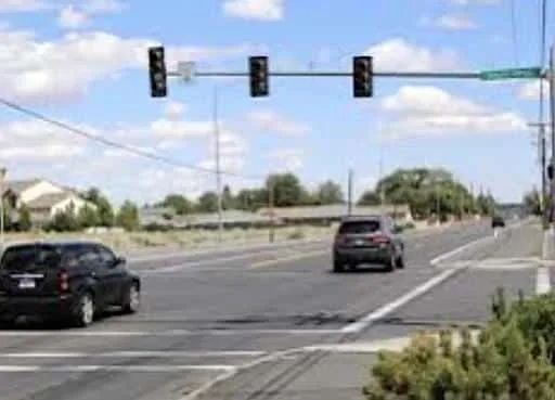Do you know What to do when a traffic light is out in Michigan?